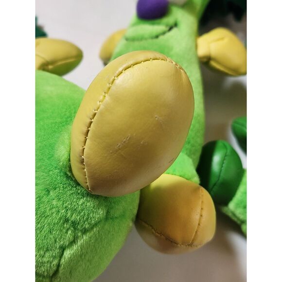 Veggie Tales plush toys lot of 7 tomato potato broccoli mushroom - Picture 5 of 6